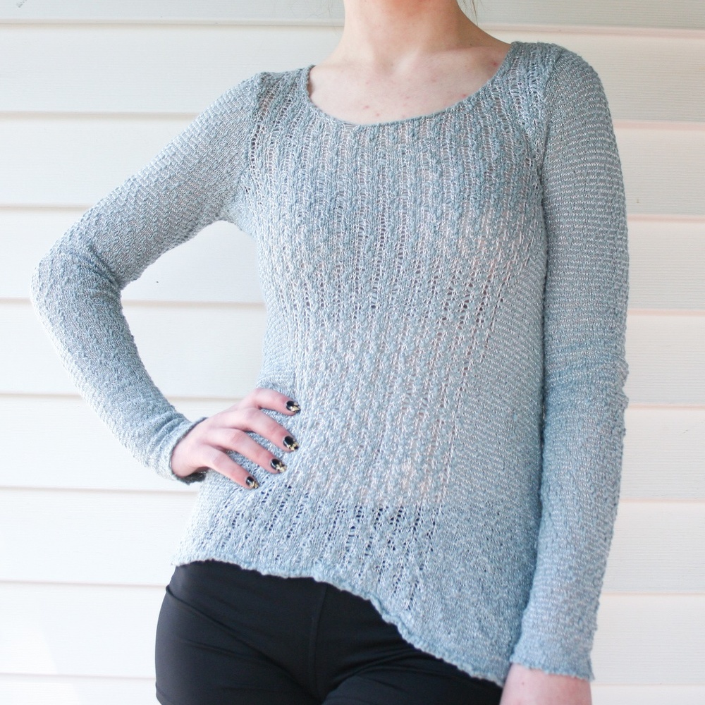 XS Light Blue Knit Long Sleeve Shirt